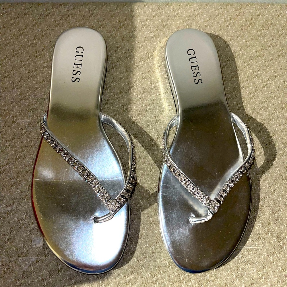 Guess sandals